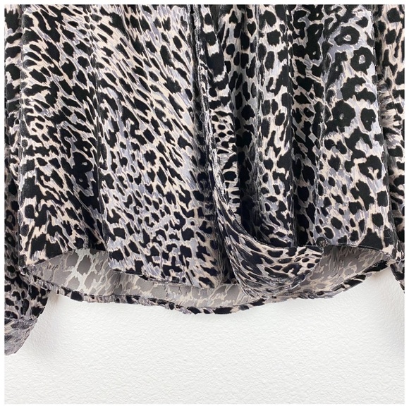 L'Agence Lydia Velvet Burnout‎ Drape Front Leopard Print Top Size Medium - Picture 5 of 11